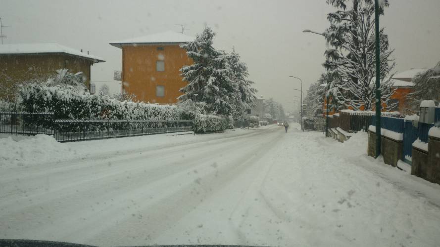 Neve a Bergamo, i disagi in città e provincia