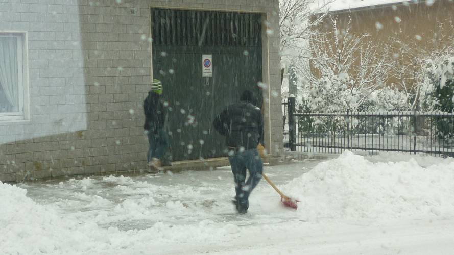 Neve a Bergamo, i disagi in città e provincia