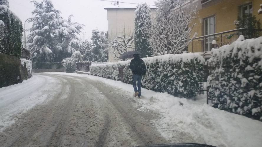 Neve a Bergamo, i disagi in città e provincia