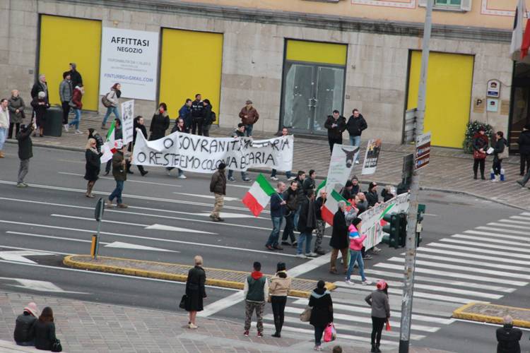 Bergamo, i Forconi tornano in centro