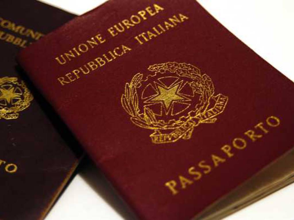 lettera richiesta passaporto urgente per motivi di lavoro