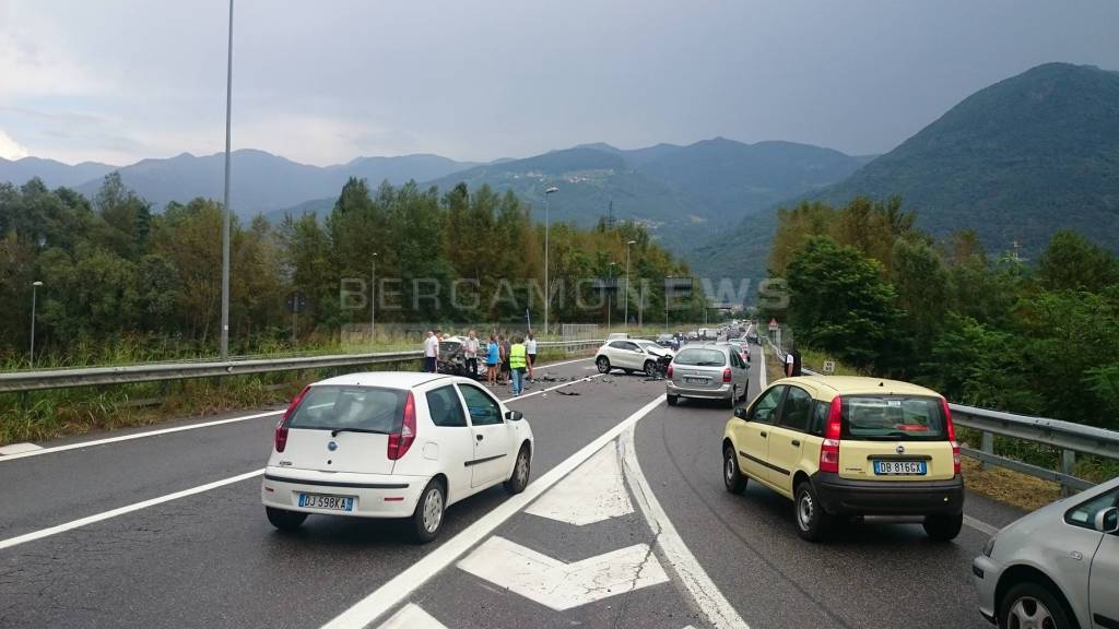 Incidente Costa Volpino