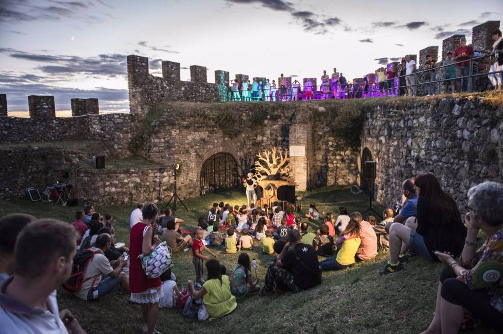 "Lonato in festival", spettacoli e artisti di strada dal mondo