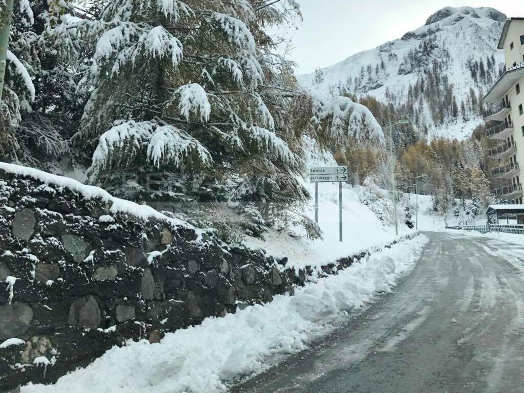 A Foppolo torna la neve