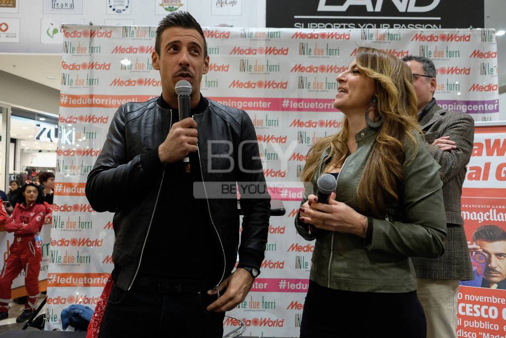 Francesco Gabbani alle Due Torri