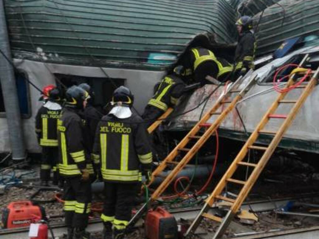 Scontro tra treni a Pioltello