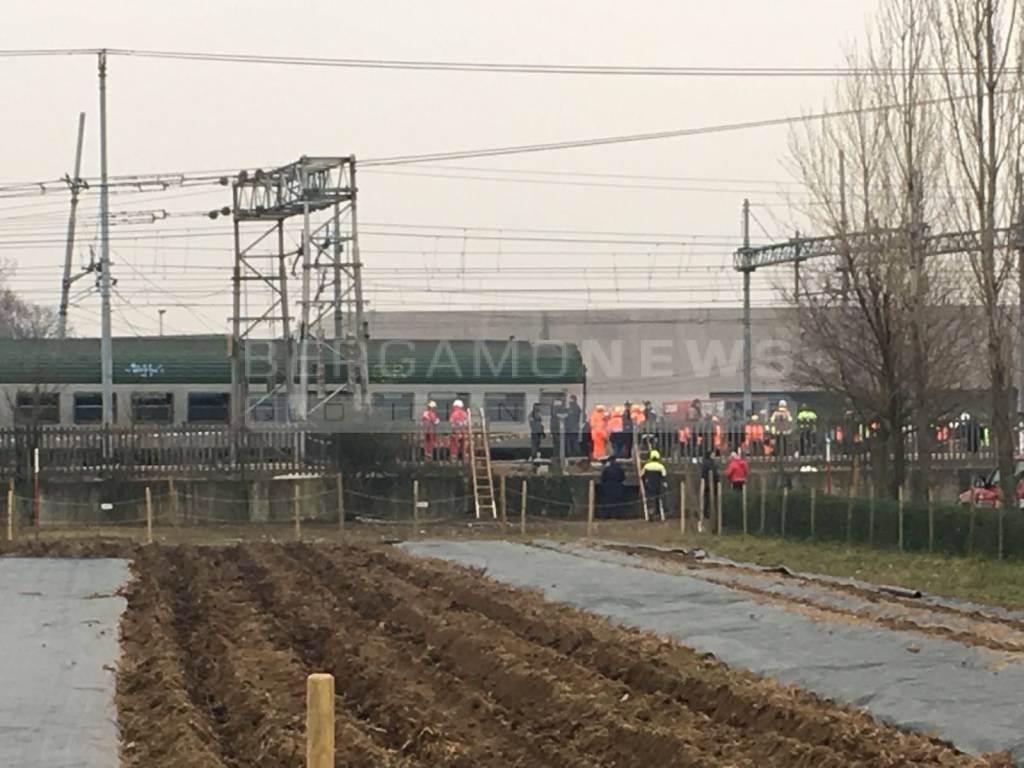 Scontro tra treni a Pioltello