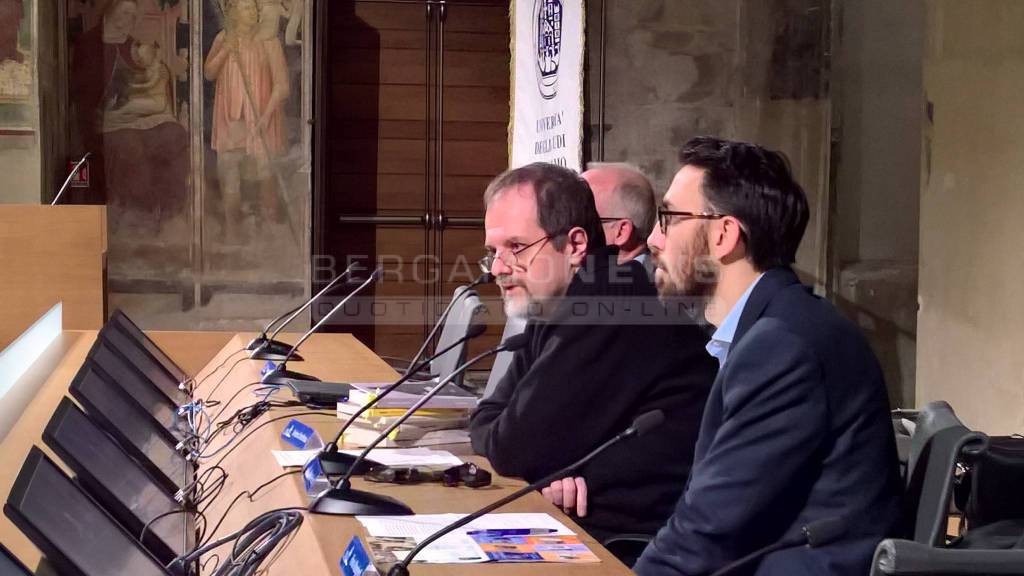 La presentazione in Università