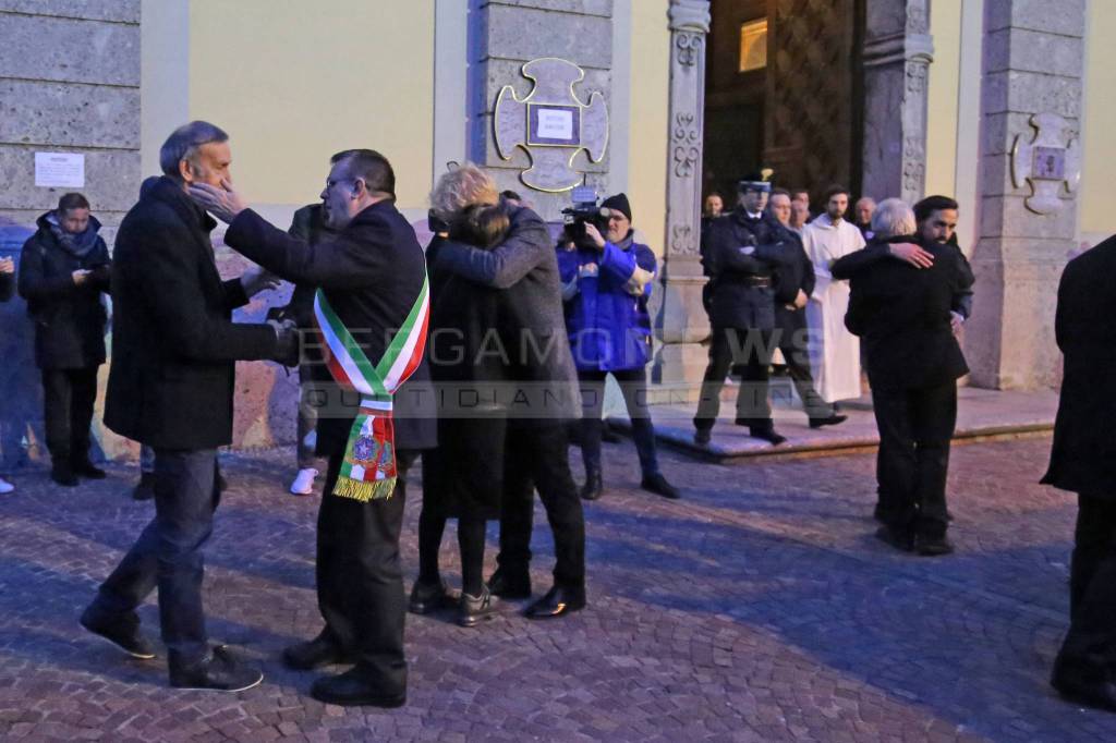 L'abbraccio dei bergamaschi a San Pellegrino/2