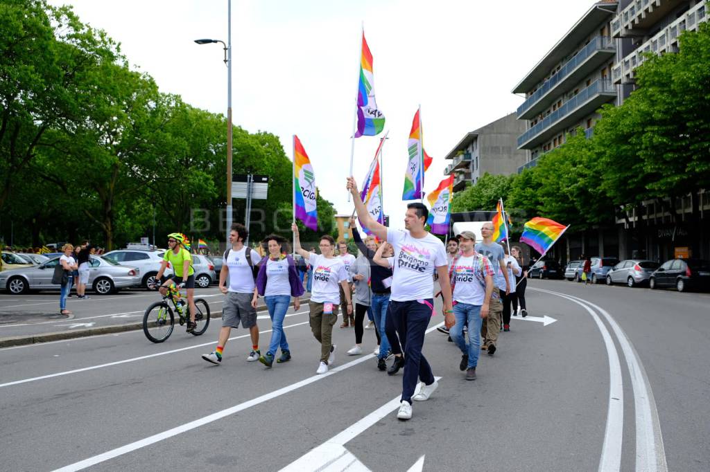 Il corteo del Bergamo Pride