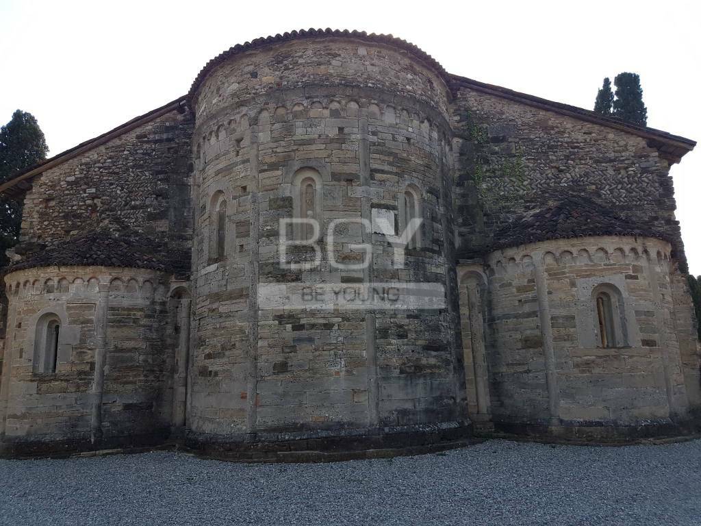 Basilica of Santa Giulia in Bonate Sotto • • Visit Bergamo