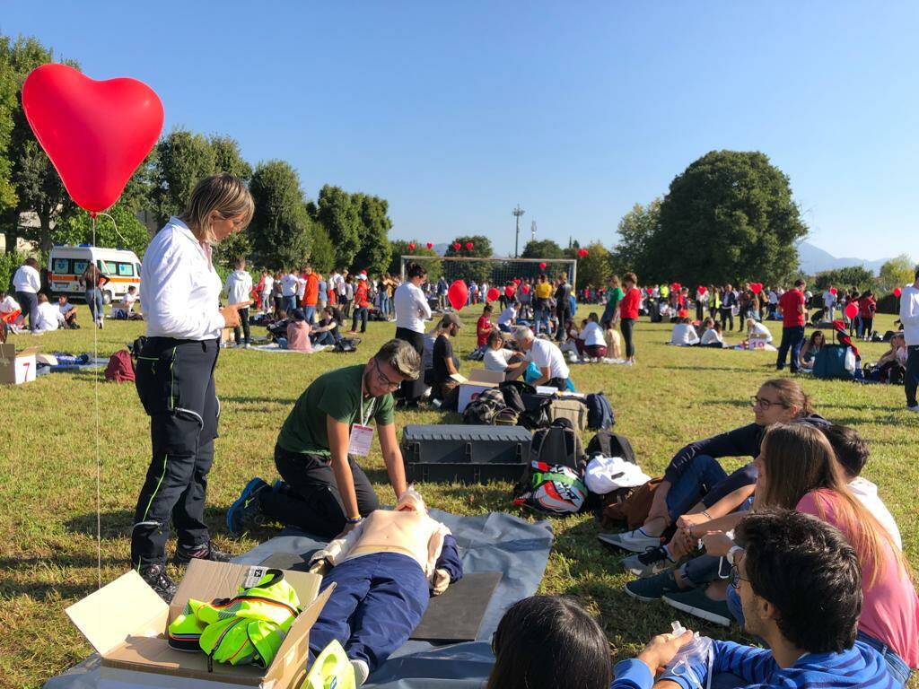 Defibrillatore, 500 studenti preparati all’uso