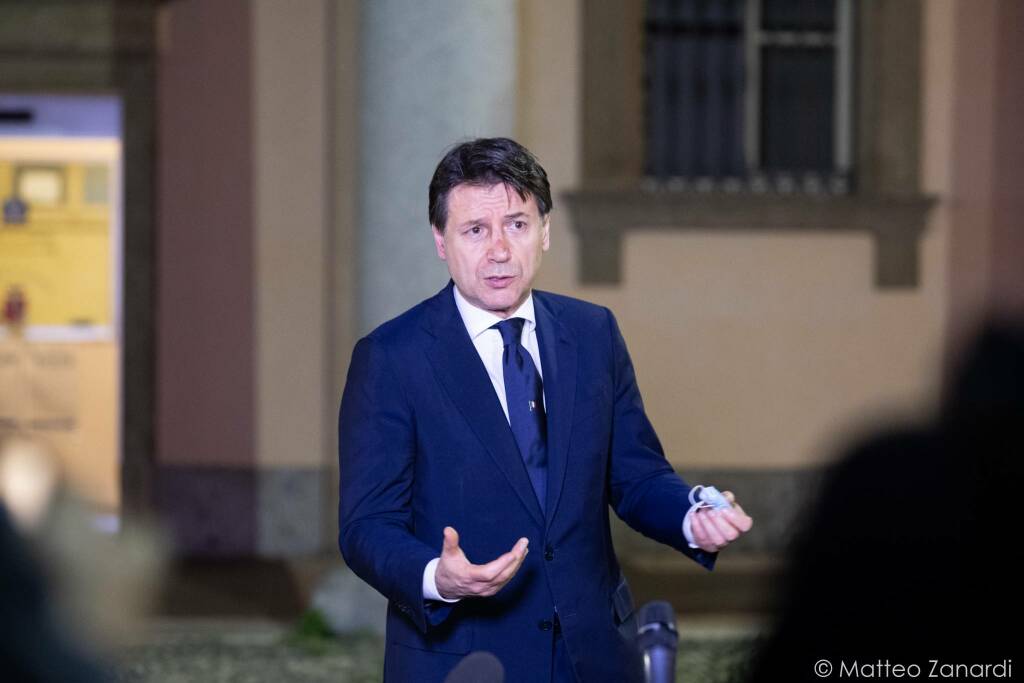 Giuseppe Conte in Prefettura a Bergamo