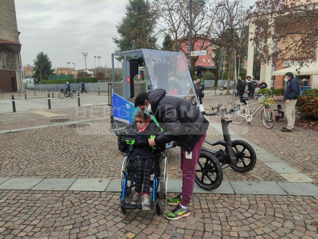 Bicicletta per disabili