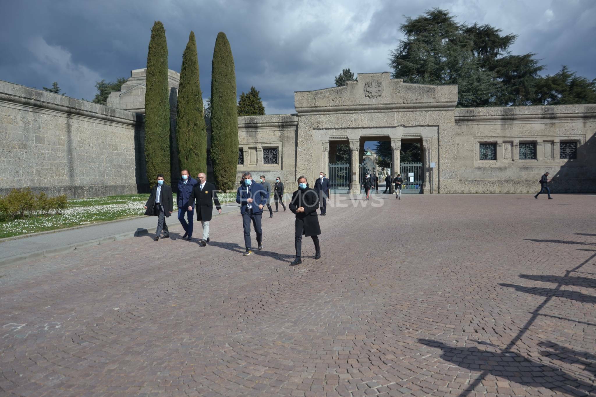 Il premier Draghi al Cimitero di Bergamo