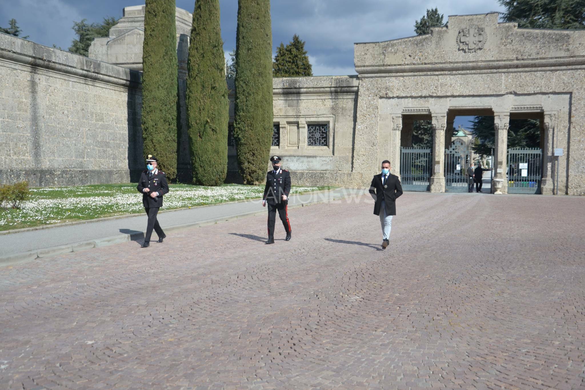 Il premier Draghi al Cimitero di Bergamo