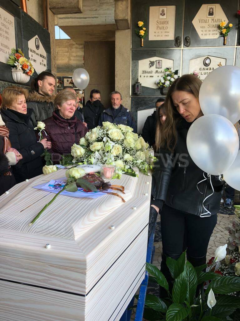 Romano, i funerali di Yana Malaiko