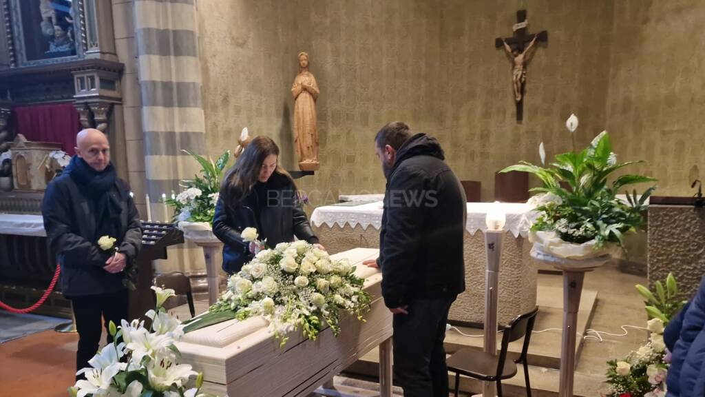 Romano, i funerali di Yana Malaiko