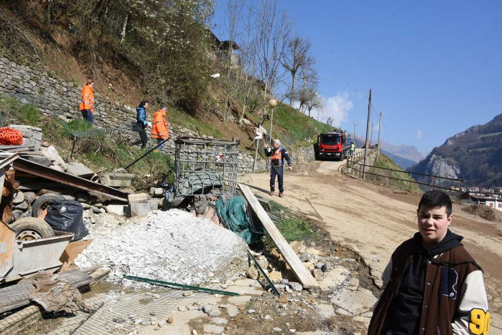 Disastro ad Ardesio, volontari in campo per ripulire 