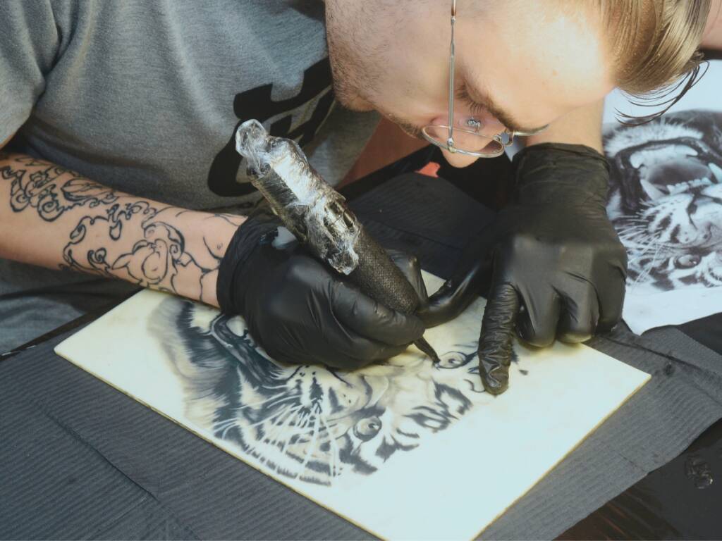 Tattoo Academy Bergamo: al via i corsi di aggiornamento da novembre 2023