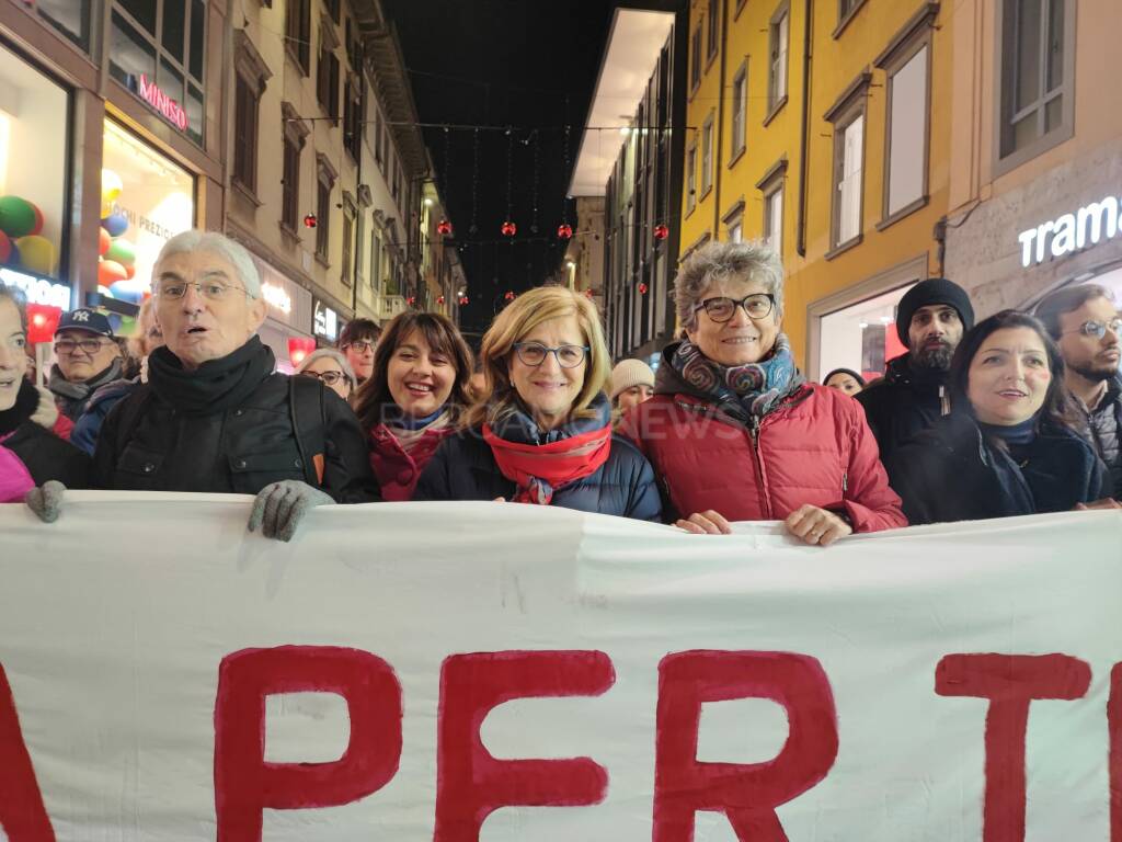 La fiaccolata per Giulia e le donne vittime di violenza