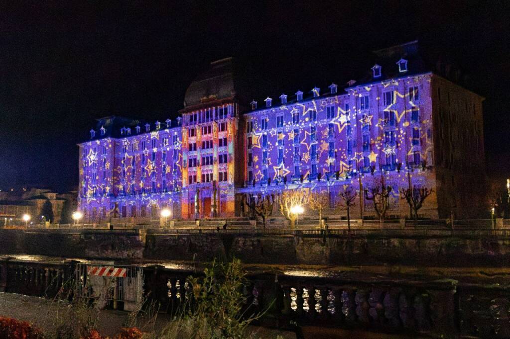 San Pellegrino si illumina e colora per Natale