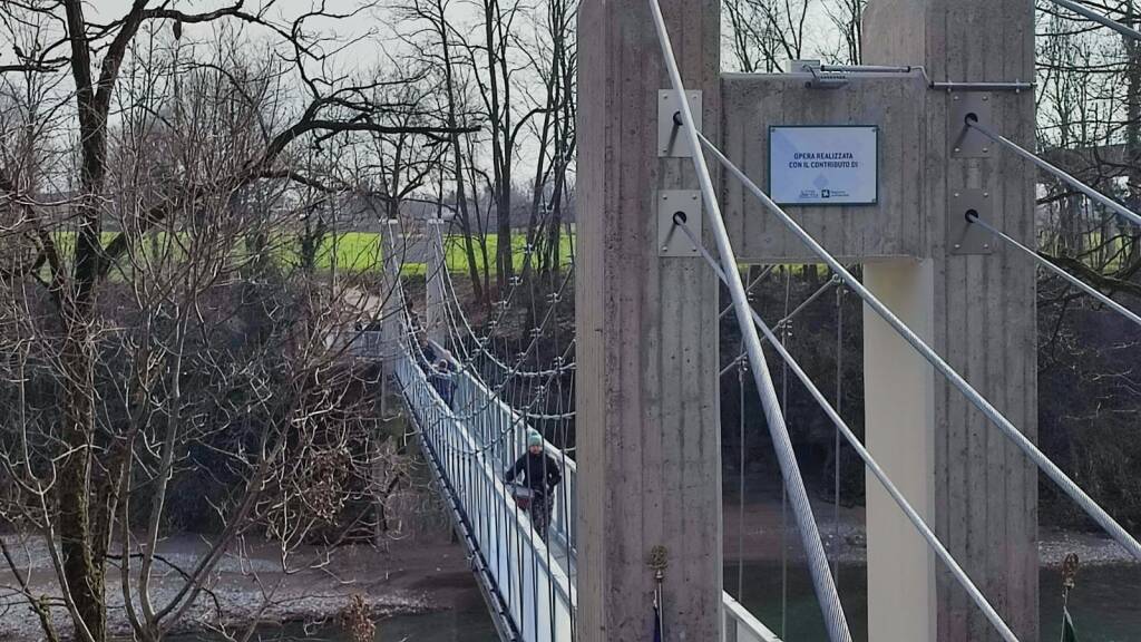 Il nuovo ponte ciclopedonale sul Brembo tra Filago e Osio Sopra