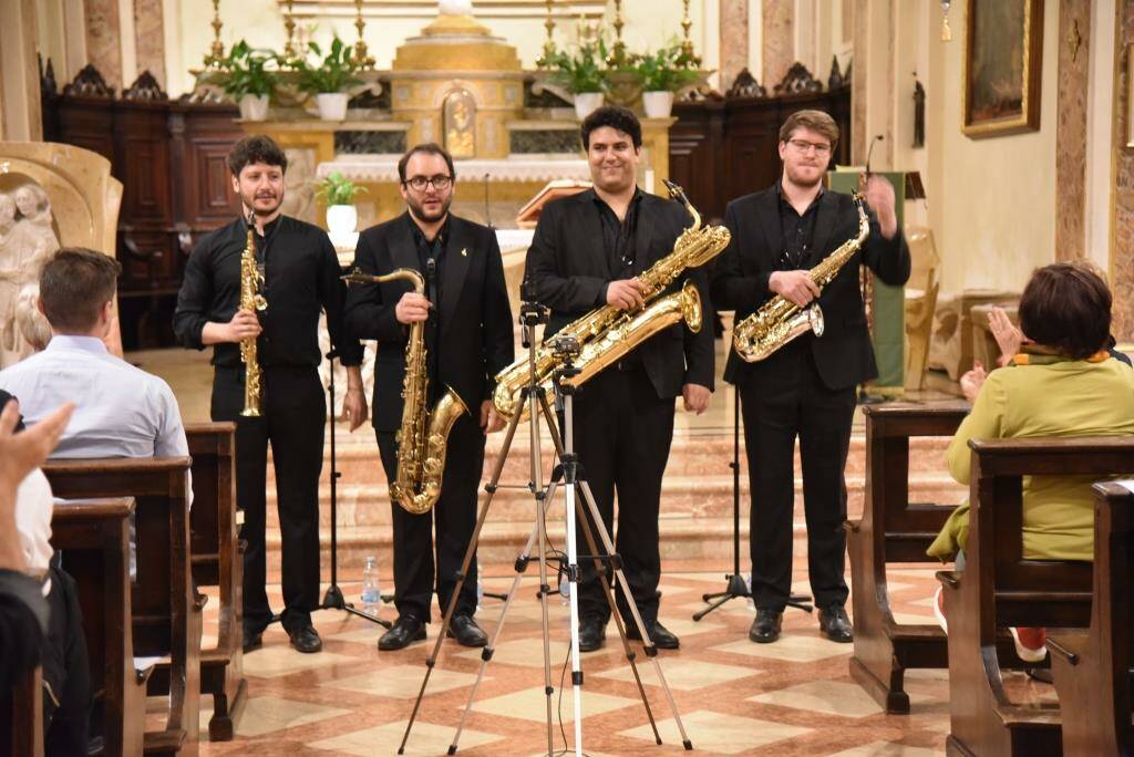 Entusiasmo a Comun Nuovo per "I colori dell'aria" con il Vagues Saxophone Quartet