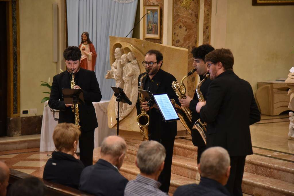 Entusiasmo a Comun Nuovo per "I colori dell'aria" con il Vagues Saxophone Quartet