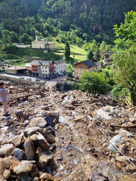 Frana a Isola di Fondra