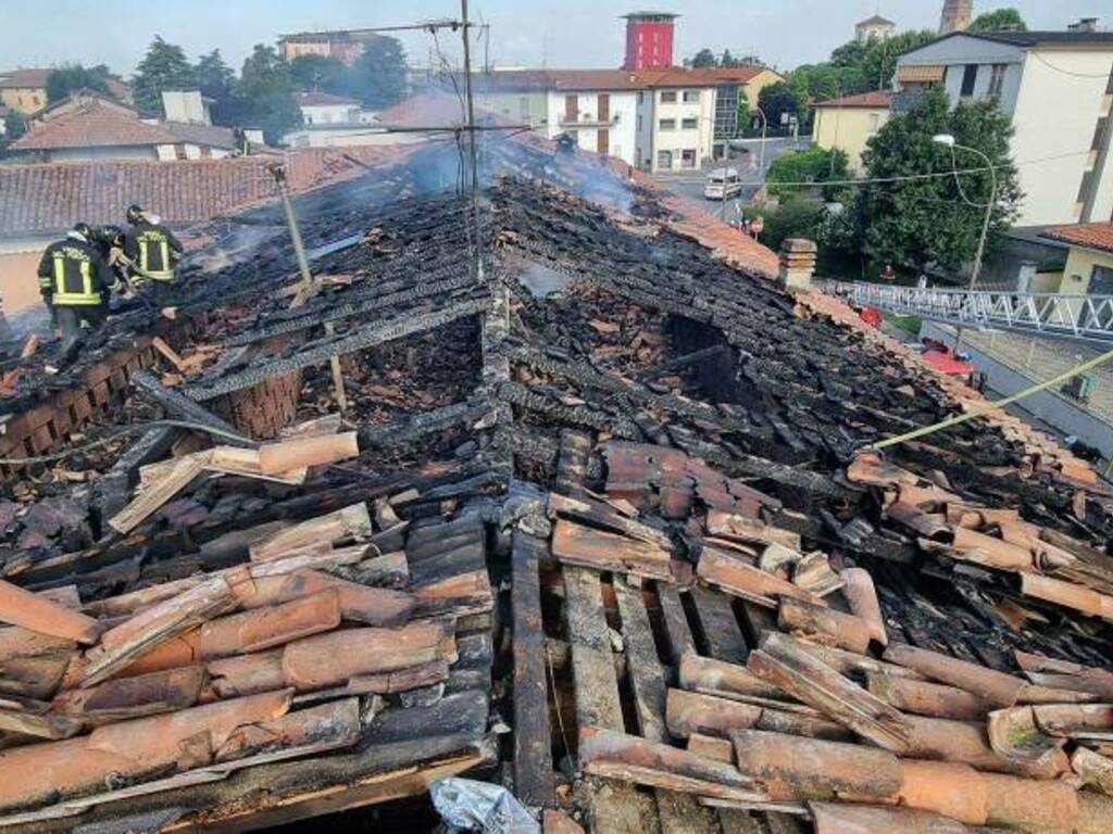 Incendio tetto Verdello