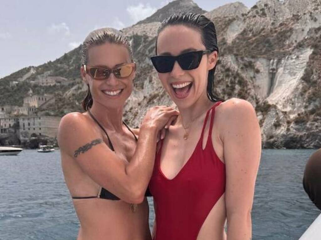 Hunziker e figlia al matrimonio di Diletta Leotta