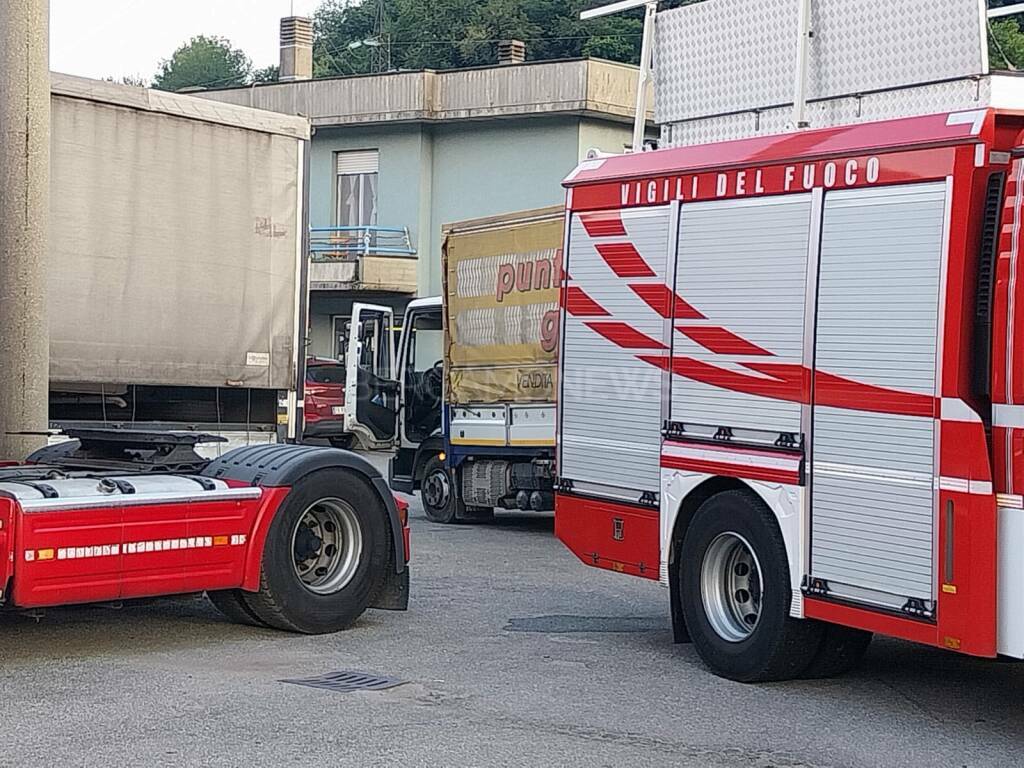 Pontida, uomo di 44 anni investito da un camion