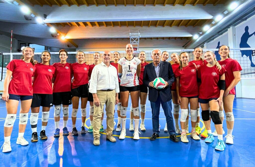 IMD rinnova il proprio impegno nello sport: nuovi accordi con società di Bergamo e in Serie A2 di pallavolo