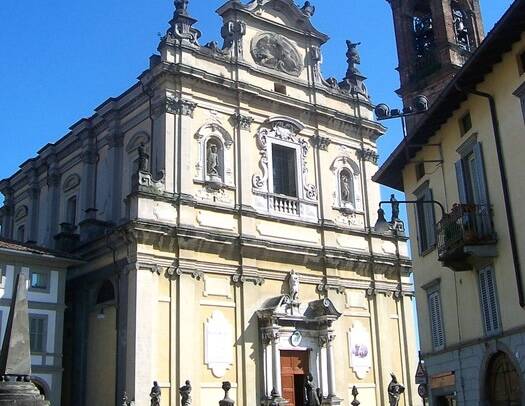 Stezzano, l’assurda scoperta in chiesa: feci umane ritrovate nel confessionale